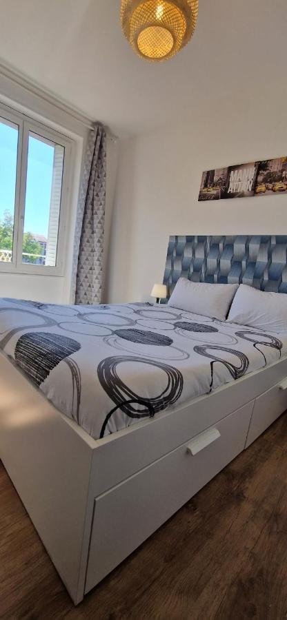 Superbe Appartement Proche De Toutes Commodites. Clermont-Ferrand Exterior foto